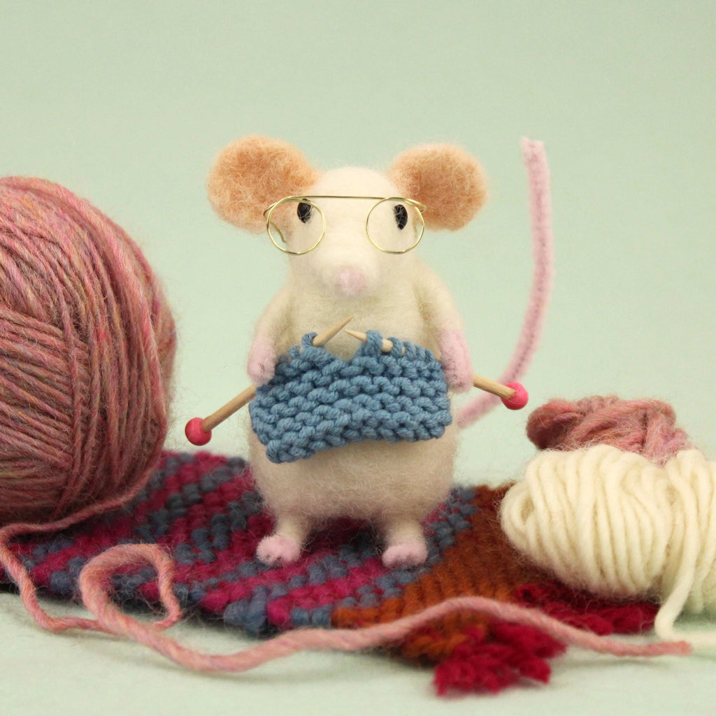 Knitting Mouse Needle Felt Kit